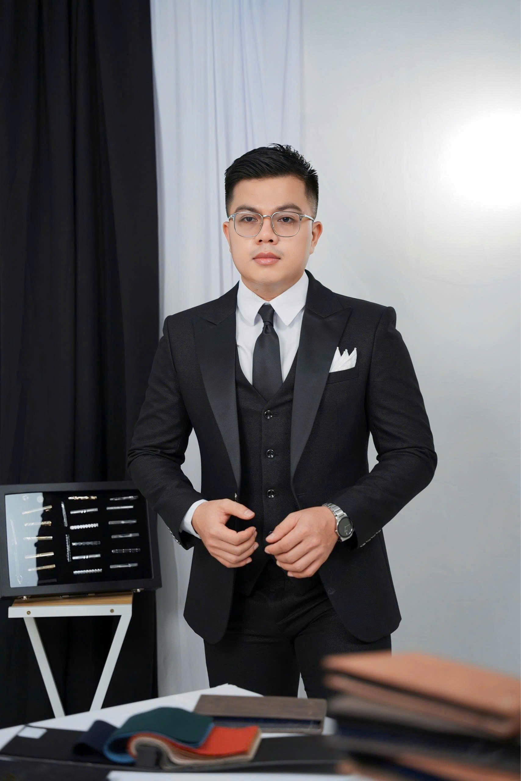 Đen - PREMIUM 2025 Áo Vest Ve Nhọn Bạ + Quần — 3
