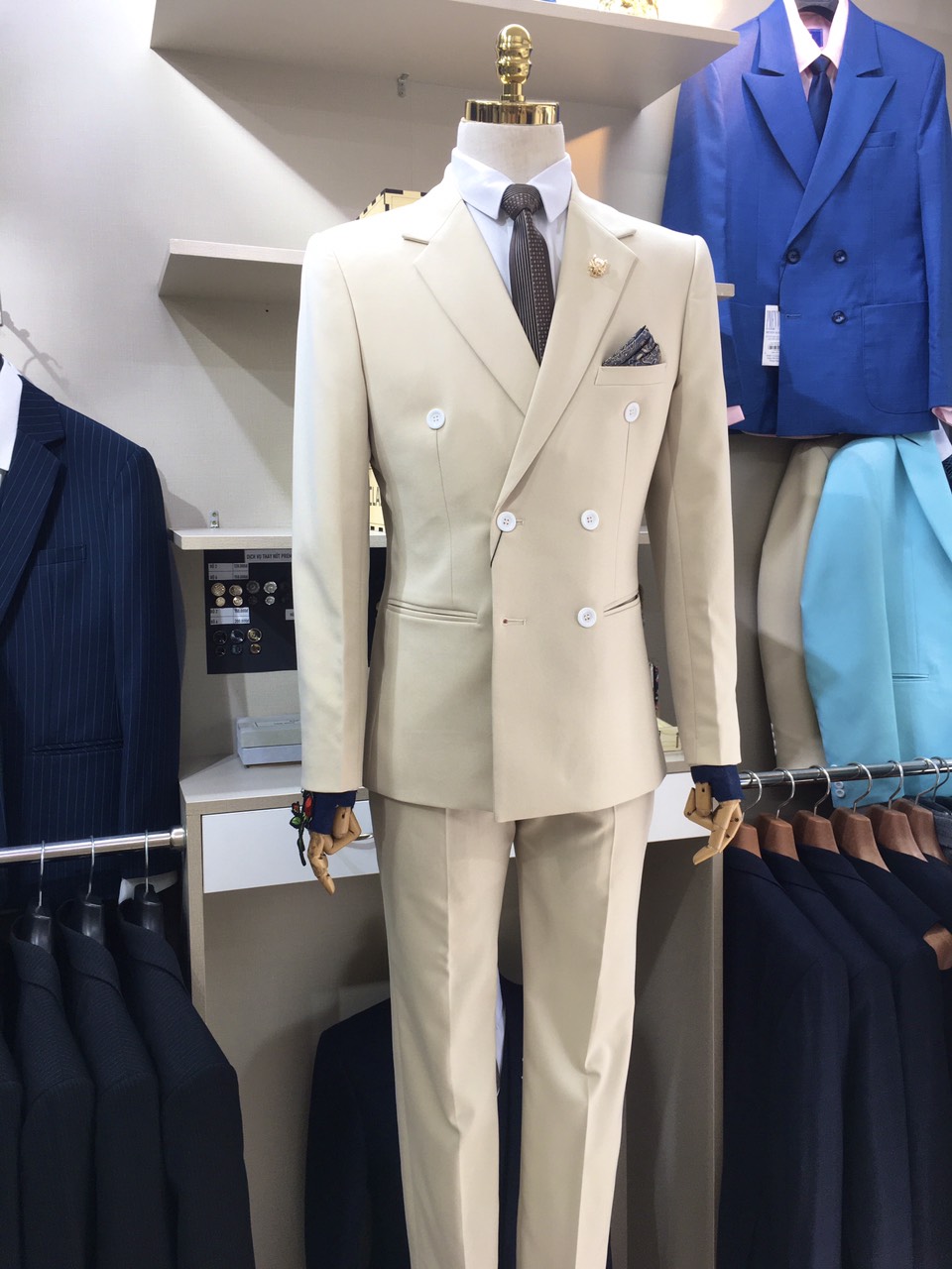 Nhóm Bigsize - Màu Kem - Dòng Medium - Bộ vest 6 Khuy — 3