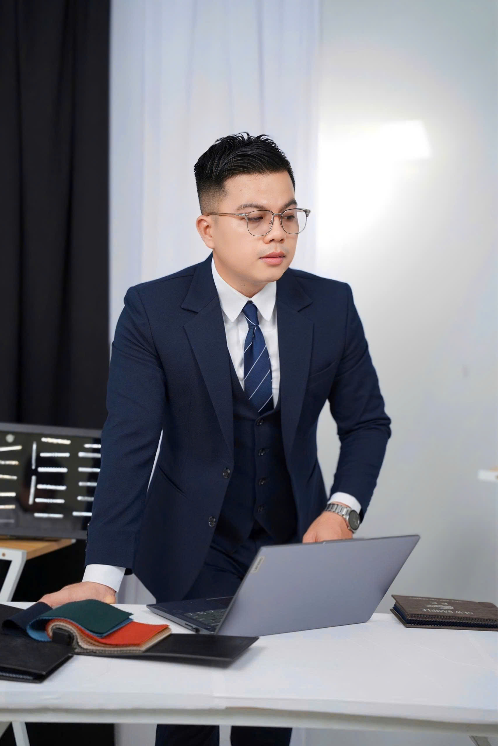 Xanh Đen - MED Áo Vest Cơ Bản+ Quần + Ghile — 7