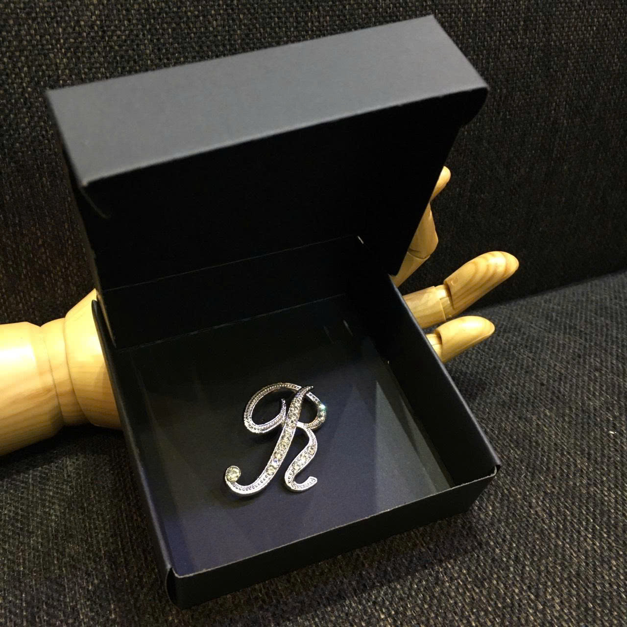 Ghim cài ve áo vest (Lapel Pin) - Kí tự Alphabet — 2