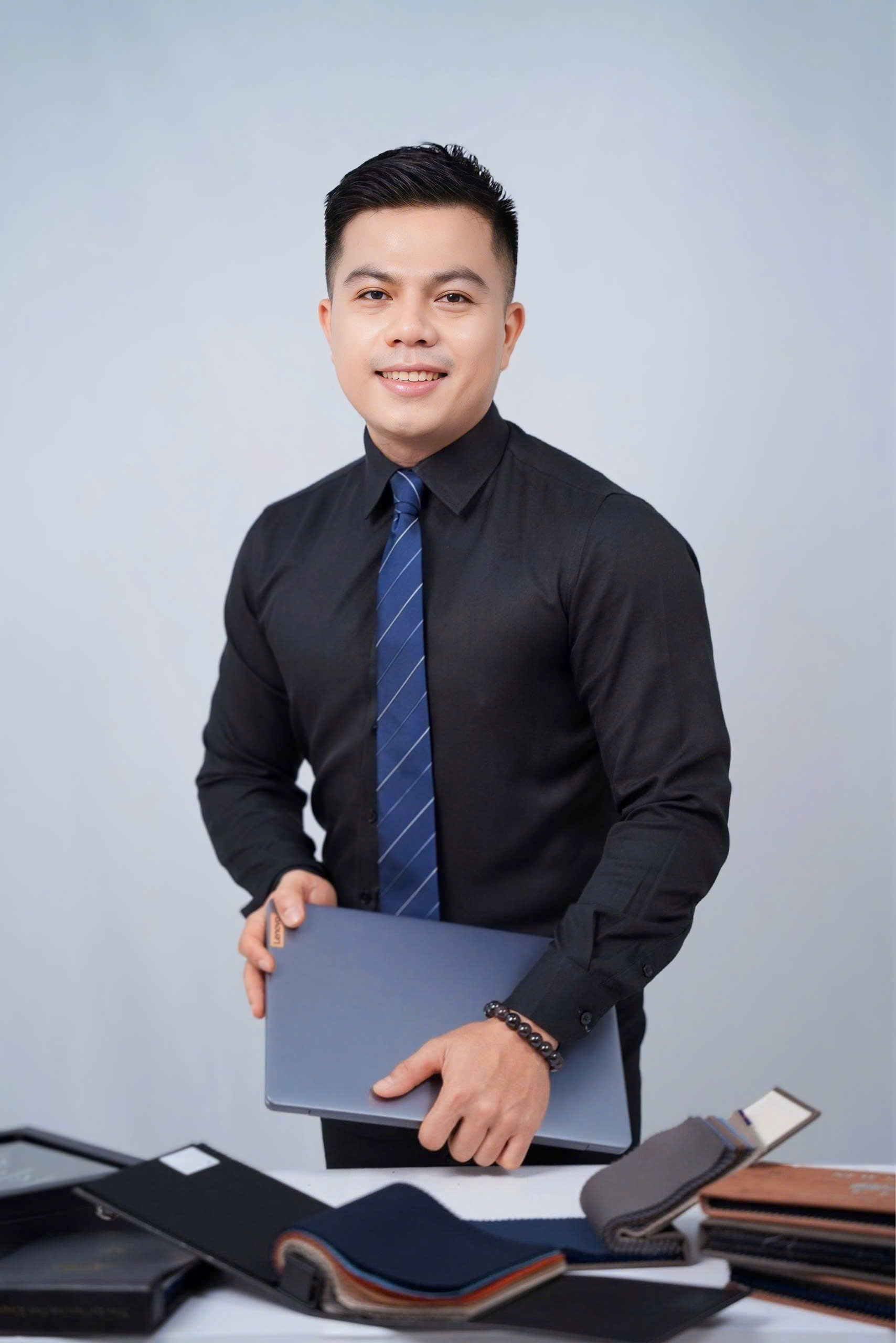 Sơ mi Basic - Màu Đen trơn (Chuyên dùng cho mặc vest) — 4